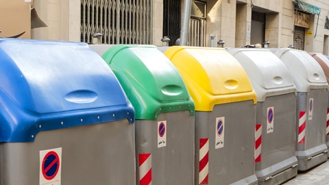 Reciclar restos, papel y vidrio